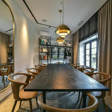Ltc-apartments Portova Апартаменти *